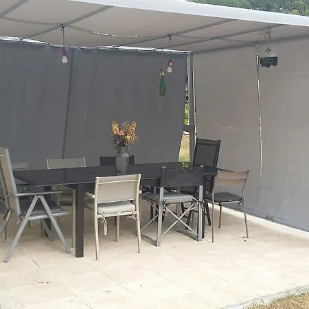 Bed & Breakfast A La Convivialite